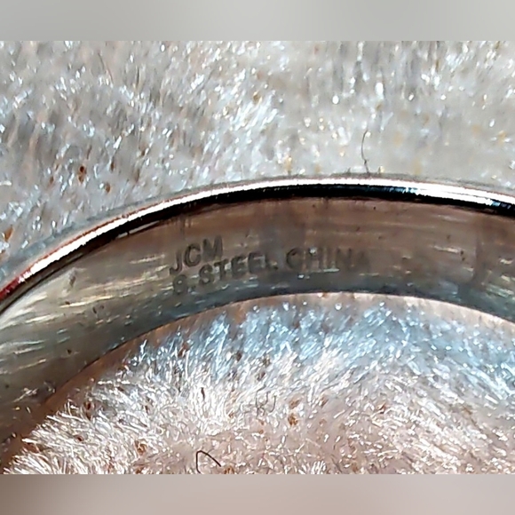 Vintage Size 7.5 Stainless Steel Heart Ring - Picture 5 of 5